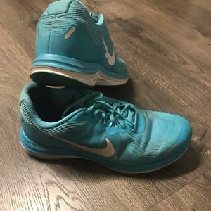 ❤️Previously loved Nike shoes❤️